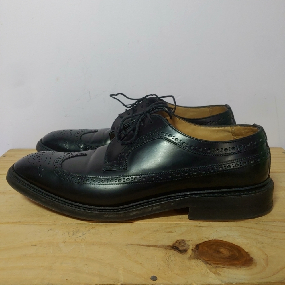 Dacks polished black leather longwing brougue shoes size 9 US, made in England